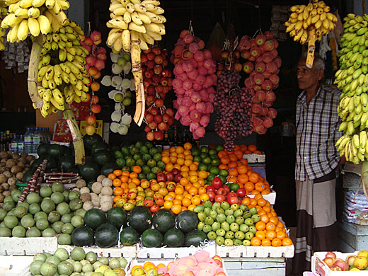 Fruit market in Galle